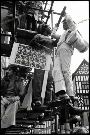 fl_2163_fr08_21_04_1979_Leicester_anti_NF_demo_ima