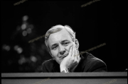 fl2320_fr20_02_10_1979_Labour_conf_tony_benn_ima