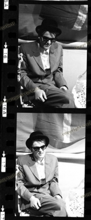 Dr Robert - Blowmonkeys