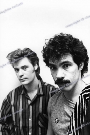 HALL & OATES