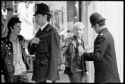 fl0257_fr12a_2_02_80_punk_SidViciousMarch_5400_washed