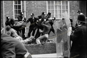 Police apprehend demonstrators at Anti-NF demo, Leicester