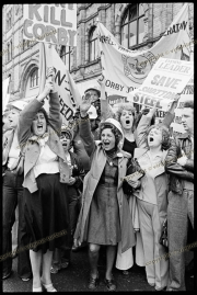Corby Women demonstrate Blackpool TUC 1979