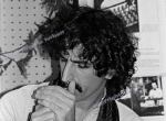fl0884_fr31_zappa_washed_16_04_81_5400dpi_