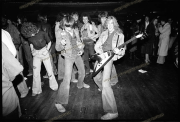 fl0271_fr_16_Heavy_metal_fans_imacon_01_20