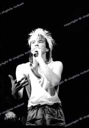 fl1439_fr08_kajagoogoo_from_contact