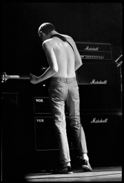 fl0977_fr31_Jam_Paul_Weller_Guildford_8_7_81_washedx2