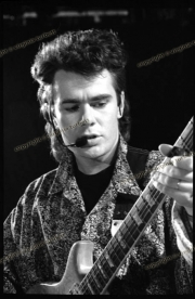 fl1737_fr33a_Nik_Kershaw_con