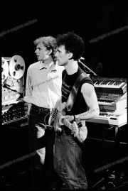 fl1676_fr38_OMD_Hammersmith-_Odeon_3-4_06_1984_ima