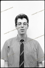 fl1458_fr_13_04_1983_Neil_Tennant_Smash_HIts_ima