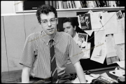 fl1458_fr_30_04_1983_Neil_Tennant_Smash_HIts_ima