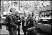 fl1028_fr23_Punks_Street_01_09_81_5400_washed