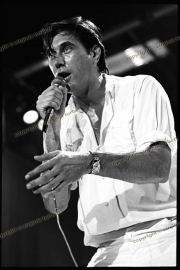 fl0518_fr28_Roxy_Music_Bryan_Ferry