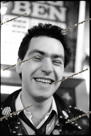 Malcolm Owen.  Ruts.