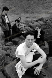 fl1013a_fr34_cleaned_Simple_minds-Edit