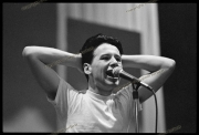 fl1015a_fr04_simple_minds_washed_27_08_81_5400dpi_
