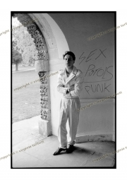 fl1195_fr_17_Jim_Simple_minds_16_04_82_London_ima