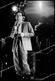 fl1304a_fr10_Simple_Minds_19_11_82