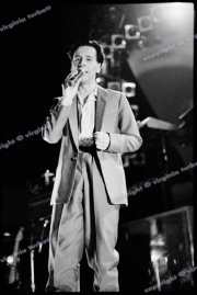 fl1304a_fr11_Simple_Minds_19_11_82