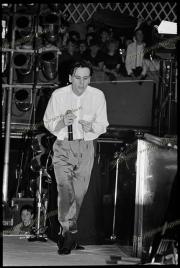 fl1305_fr24_Simple_Minds_19_11_82-Edit