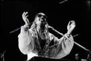 fl0613_fr37_Stevie_Wonder_Wembley_06_09_80