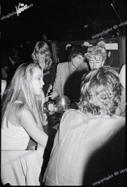 fl0577_fr30_StrayCats_Rolling_Stones_thevenue_lon_20_08_80