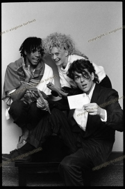 fl1683_fr14_Thompson_Twins_con