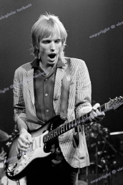fl0295_fr_21_Tom Petty_07_03_1980_5400_washed2a