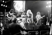 fl1340_fr02_twisted_sister_the_tube_ima
