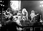 fl1340_fr02_twisted_sister_the_tube_ima