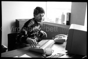 fl1727_fr42_ub40_contact